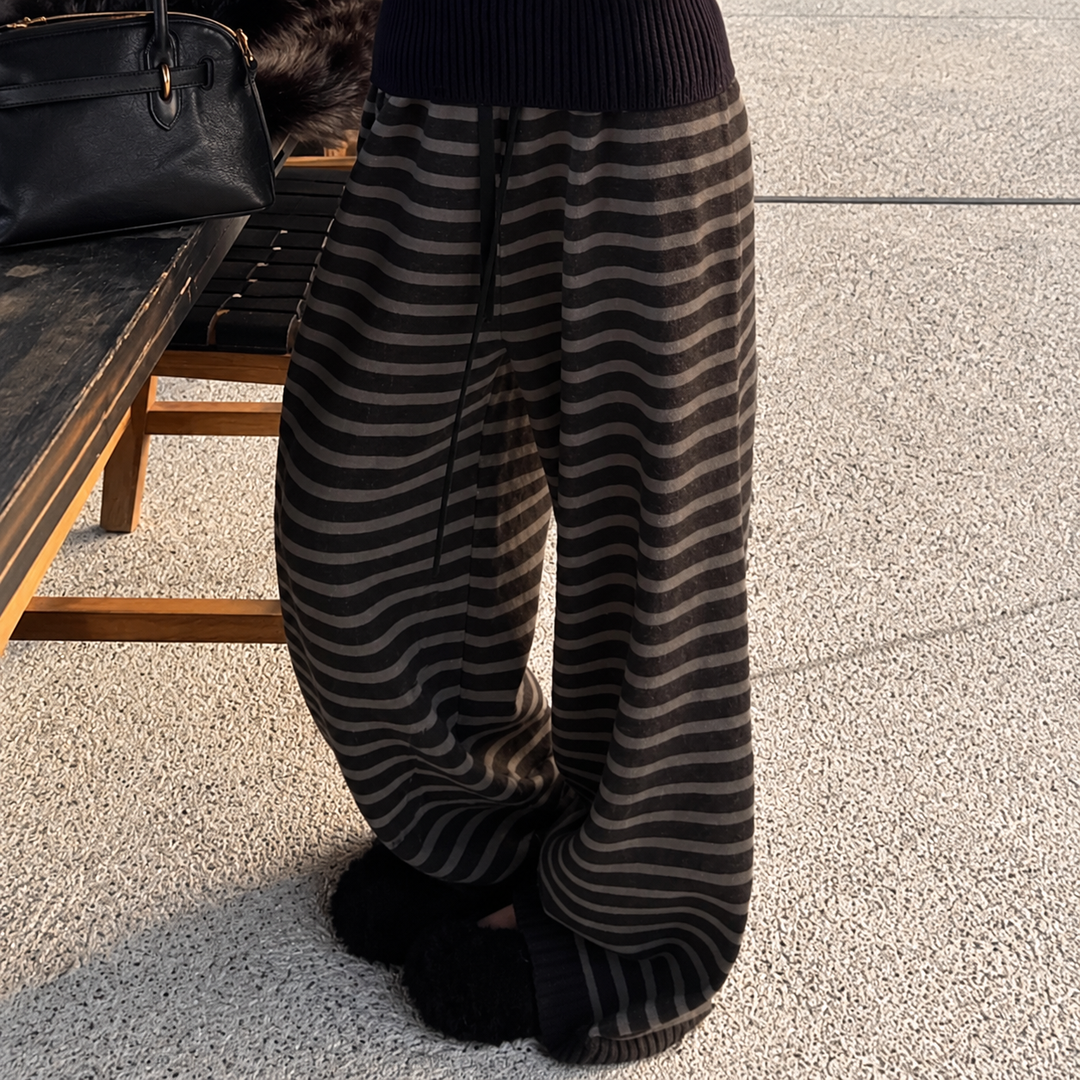 Downtown Alley Striped Wide-Leg Pants