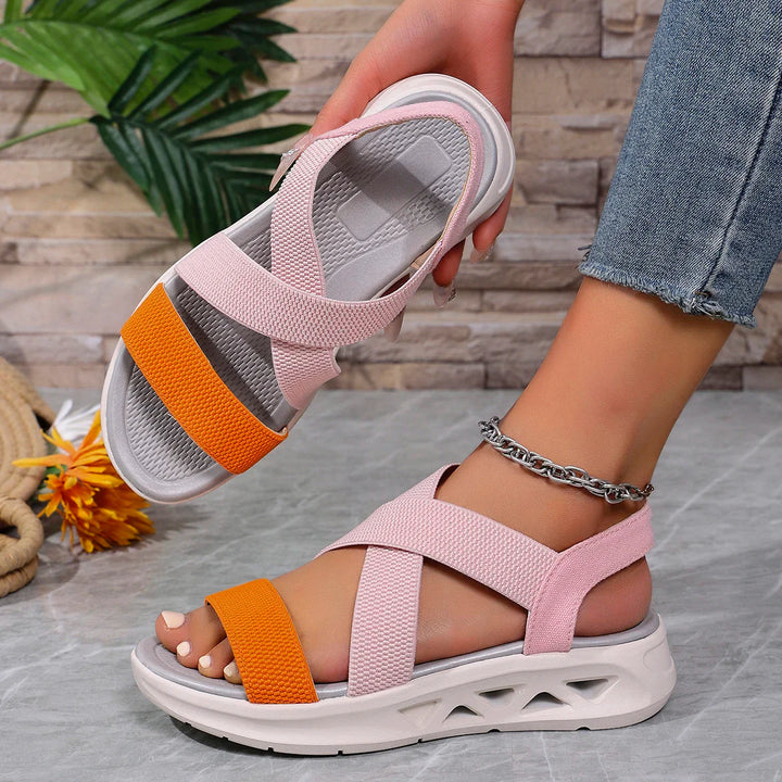 Voyageuse Cross-Strap Athletic Sandals
